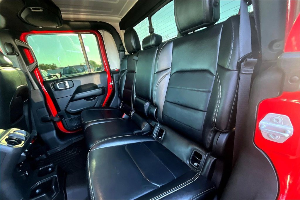 Used 2023 Jeep Gladiator Overland w/ Popular Equipment Package AWD/4WD image 28