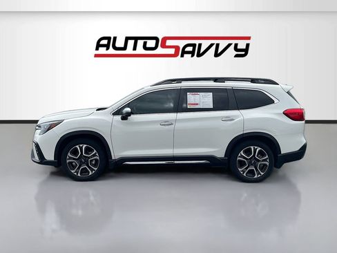 Used 2023 Subaru Ascent Touring AWD/4WD image 4