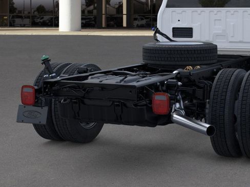 New 2026 Ford F550 4x4 Supercab Super Duty image 21