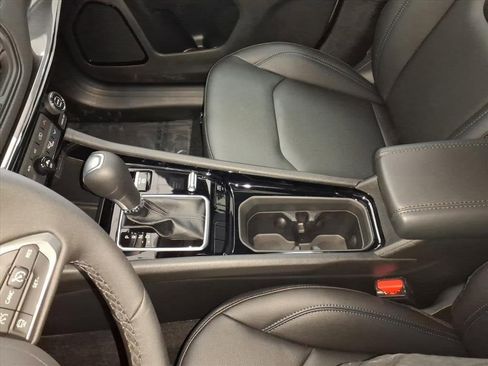 New 2026 Jeep Compass Limited image 14