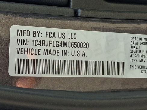 Used 2021 Jeep Grand Cherokee Trailhawk AWD/4WD image 27