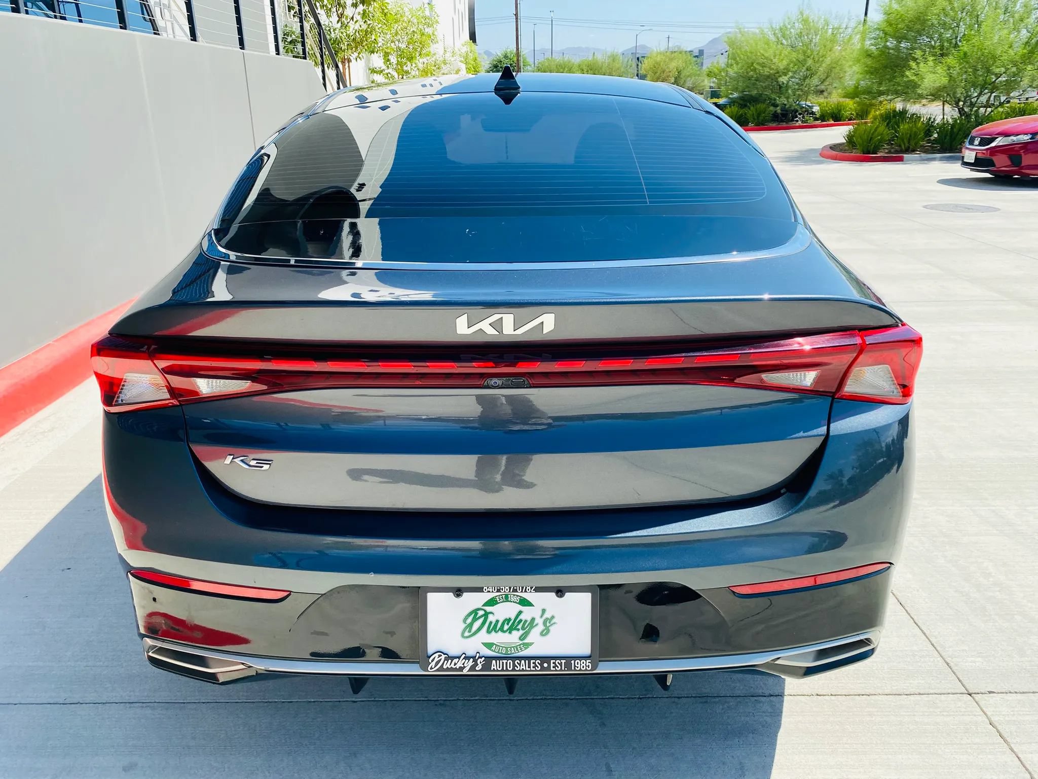 Used 2022 Kia K5 LXS FWD image 9