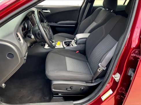Used 2023 Dodge Charger SXT image 8