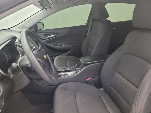 Used 2018 Chevrolet Malibu LS FWD image 17