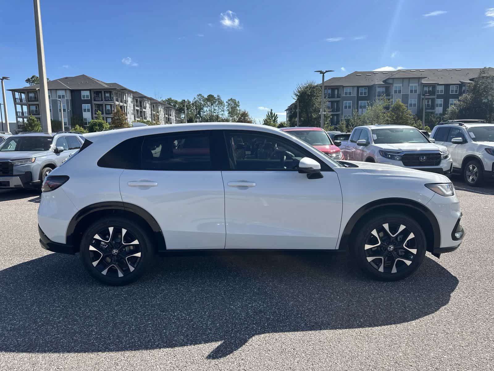 New 2027 Honda HR-V EX-L image 7