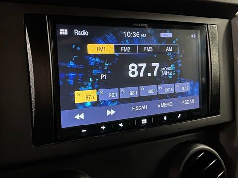 Used 2009 Jeep Wrangler X image 19