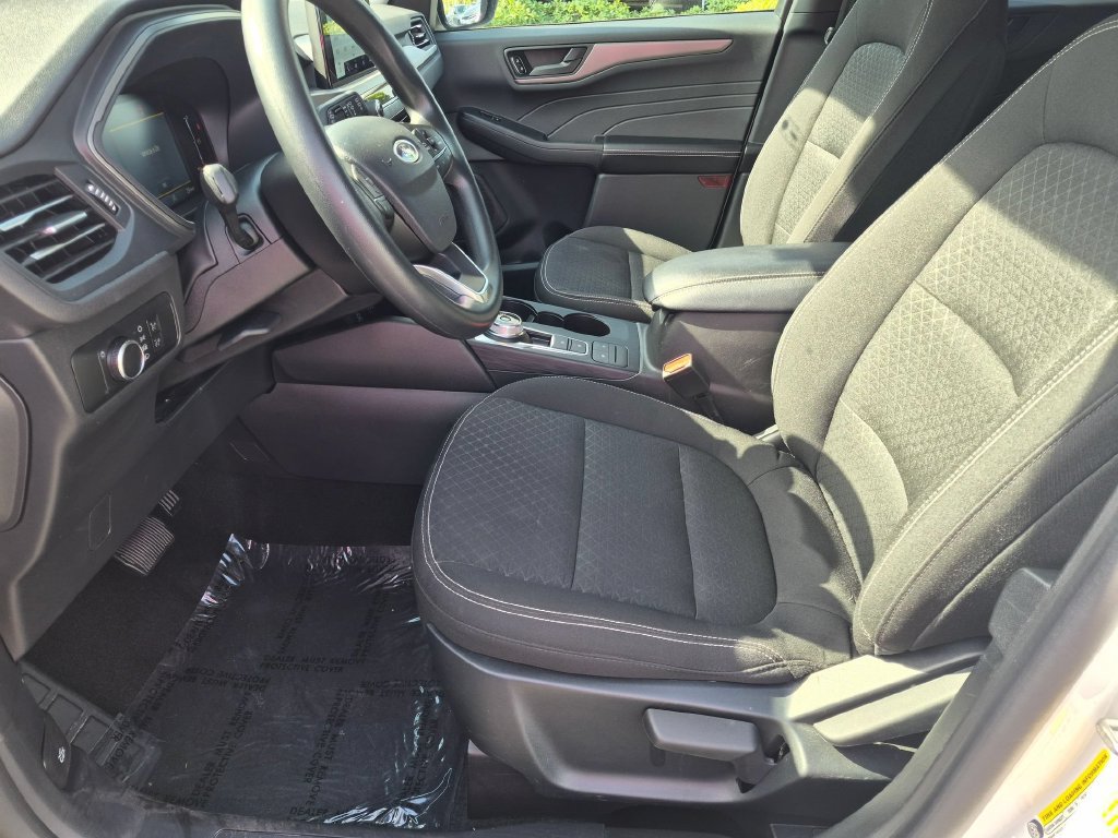 Used 2025 Ford Escape Active FWD image 23