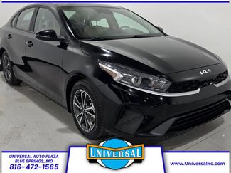 Used 2022 Kia Forte LXS w/ LXS Technology Package video 1