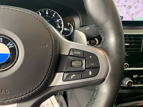 Used 2019 BMW 530i w/ M Sport Package RWD image 19