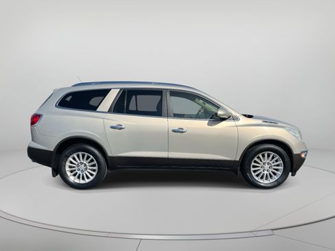 Used 2012 Buick Enclave Leather image 2