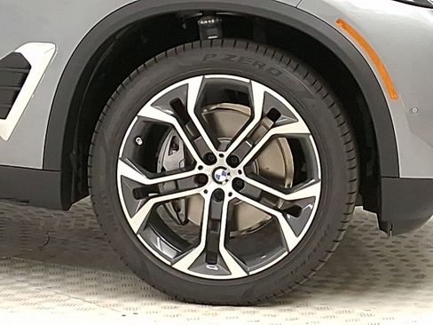 New 2026 BMW X5 sDrive40i w/ Premium Package RWD image 10