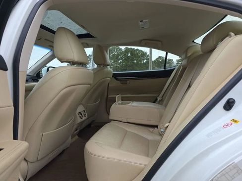 Used 2013 Lexus ES 350 image 42