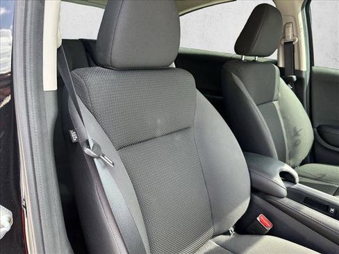 Used 2022 Honda HR-V LX image 23