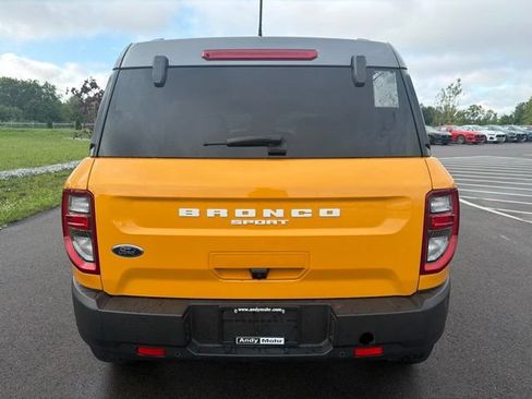 Certified 2022 Ford Bronco Sport Badlands w/ Premium Package AWD/4WD image 8