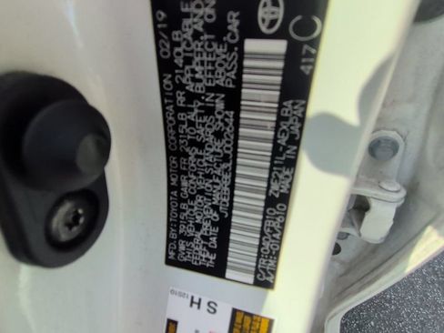 Used 2020 Toyota Corolla LE FWD image 23