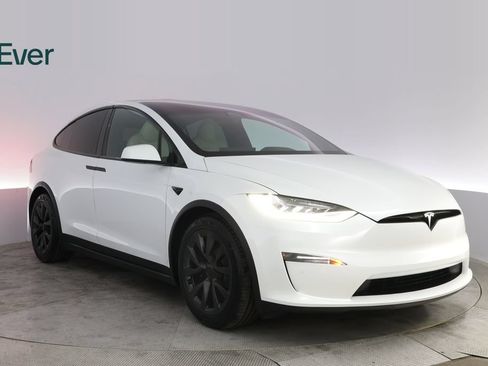 Used 2023 Tesla Model X AWD/4WD image 13