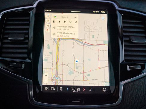 Used 2024 Volvo XC90 T8 Plus w/ Protection Package Premier image 16