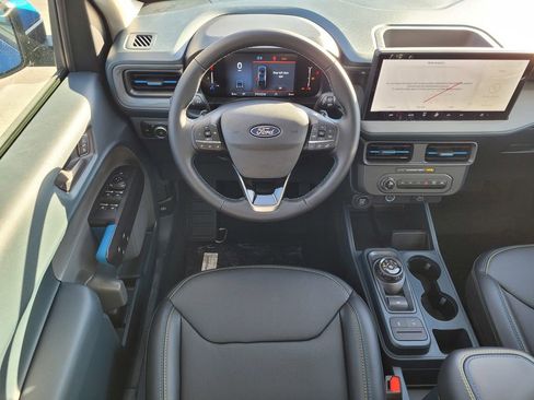 New 2026 Ford Maverick Lobo image 39