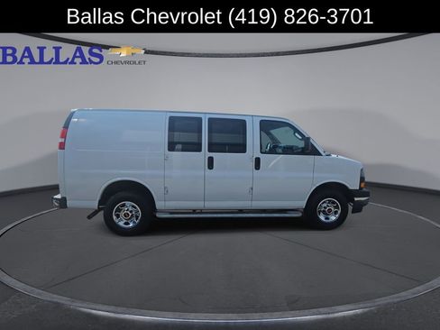 Certified 2024 GMC Savana 2500 w/ Driver Convenience Package RWD image 9