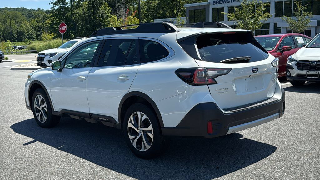 Certified 2021 Subaru Outback Limited AWD/4WD image 6