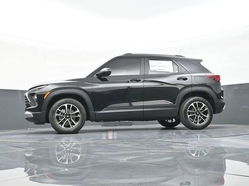 New 2026 Chevrolet TrailBlazer LT w/ Driver Confidence Package FWD image 48