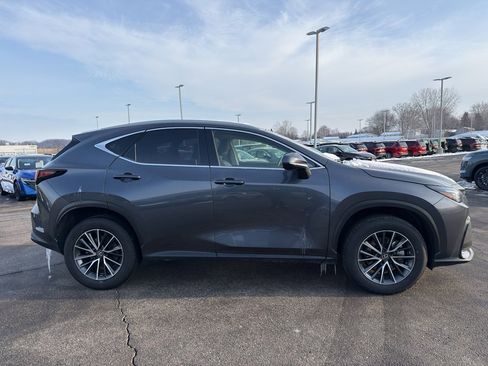 Used 2022 Lexus NX 250 AWD w/ Premium Package image 4