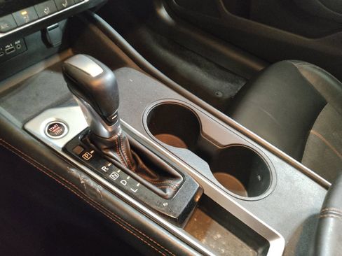 Used 2020 Nissan Altima 2.5 SR w/ Premium Package image 26