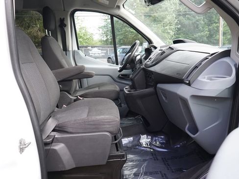 Used 2017 Ford Transit 350 XLT RWD image 9