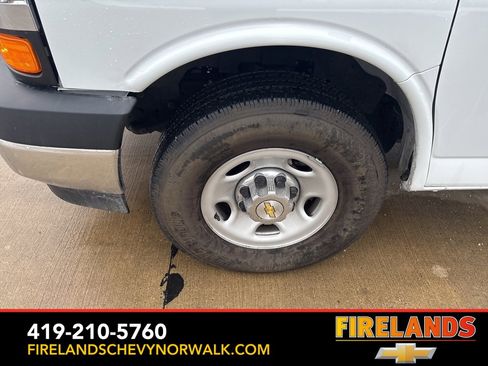 Used 2024 Chevrolet Express 3500 LT w/ LT Preferred Equipment Group image 46