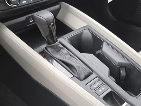 Certified 2025 Honda Accord LX image 30