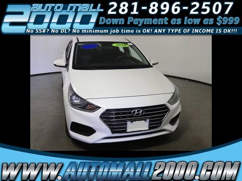 Used 2020 Hyundai Accent SEL image 1