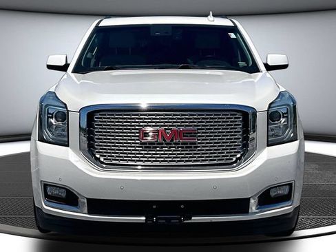Used 2015 GMC Yukon Denali w/ Open Road Package AWD/4WD image 2