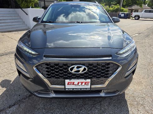 Used 2019 Hyundai Kona Limited FWD image 2