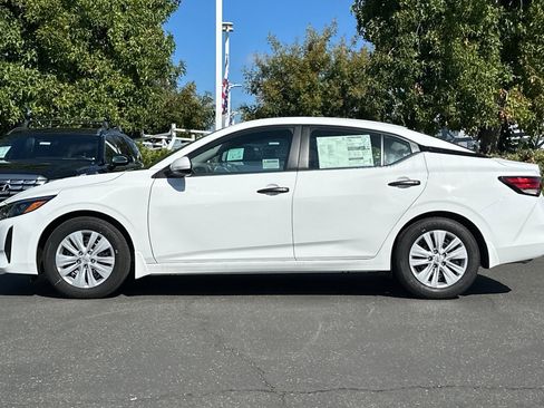 New 2025 Nissan Sentra S image 7