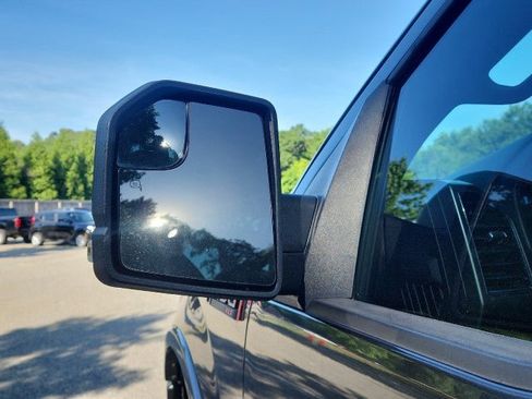 Used 2018 Ford F150 XLT w/ Equipment Group 302A Luxury AWD/4WD image 15