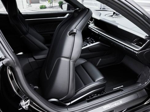 Used 2024 Porsche 911 Turbo S image 41