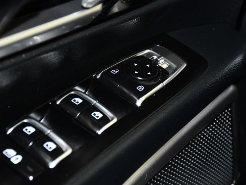 Used 2025 Kia Telluride S AWD/4WD image 34