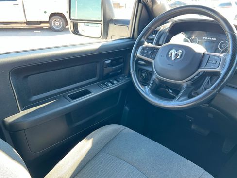 Certified 2024 RAM 3500 Tradesman w/ Chrome Appearance Group image 11