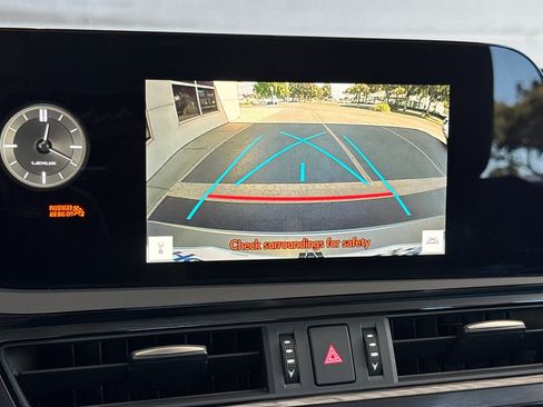 Certified 2024 Lexus ES 350 w/ Accessory Package (Z1) FWD image 24