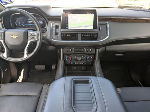 Used 2023 Chevrolet Tahoe Premier w/ Premium Package image 22