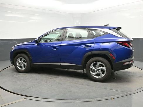 Used 2023 Hyundai Tucson SE AWD/4WD image 4