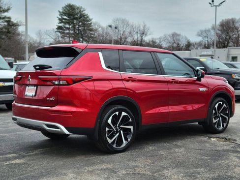 Used 2023 Mitsubishi Outlander SE image 5