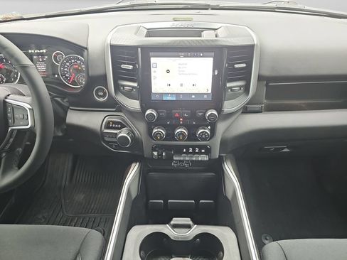 Used 2025 RAM 1500 Big Horn RWD image 11
