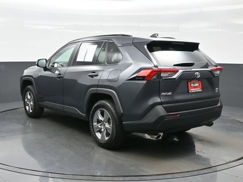 Used 2025 Toyota RAV4 XLE AWD/4WD image 4