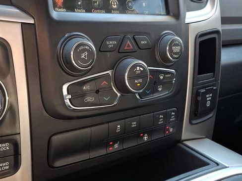 Used 2017 RAM 1500 Big Horn image 13