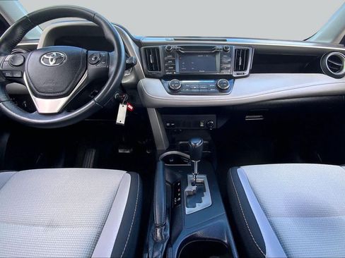 Used 2016 Toyota RAV4 XLE FWD image 15
