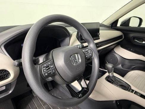 Used 2024 Honda HR-V LX image 16