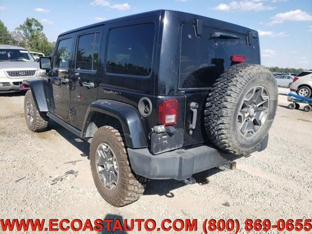 Used 2014 Jeep Wrangler Unlimited Rubicon w/ Connectivity Group AWD/4WD image 4