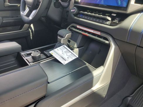 New 2026 Toyota Sequoia Platinum image 36