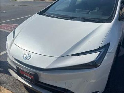 Certified 2023 Toyota Prius Limited w/ Limited Premium Package FWD image 1